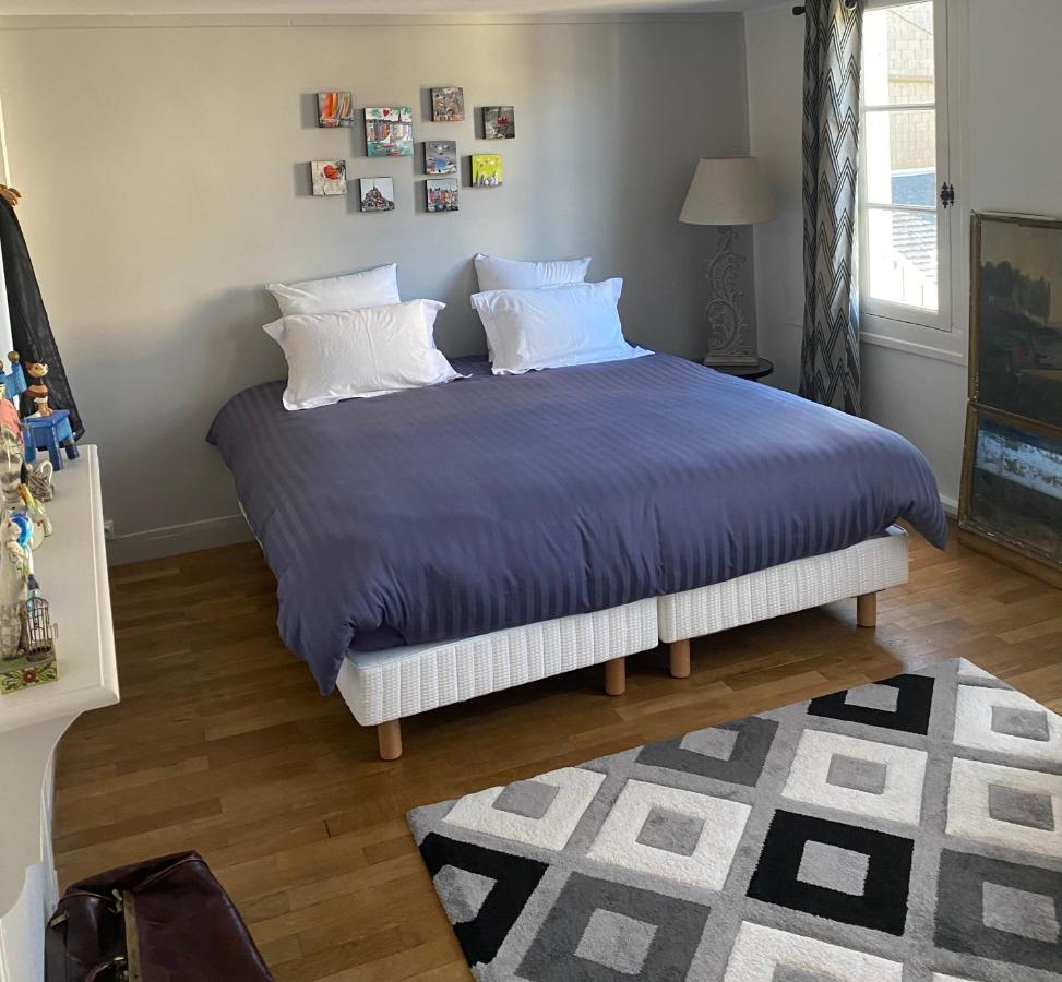 Chambre D'Hotes Du Carre Des Arts องเฟลอร์ ภายนอก รูปภาพ